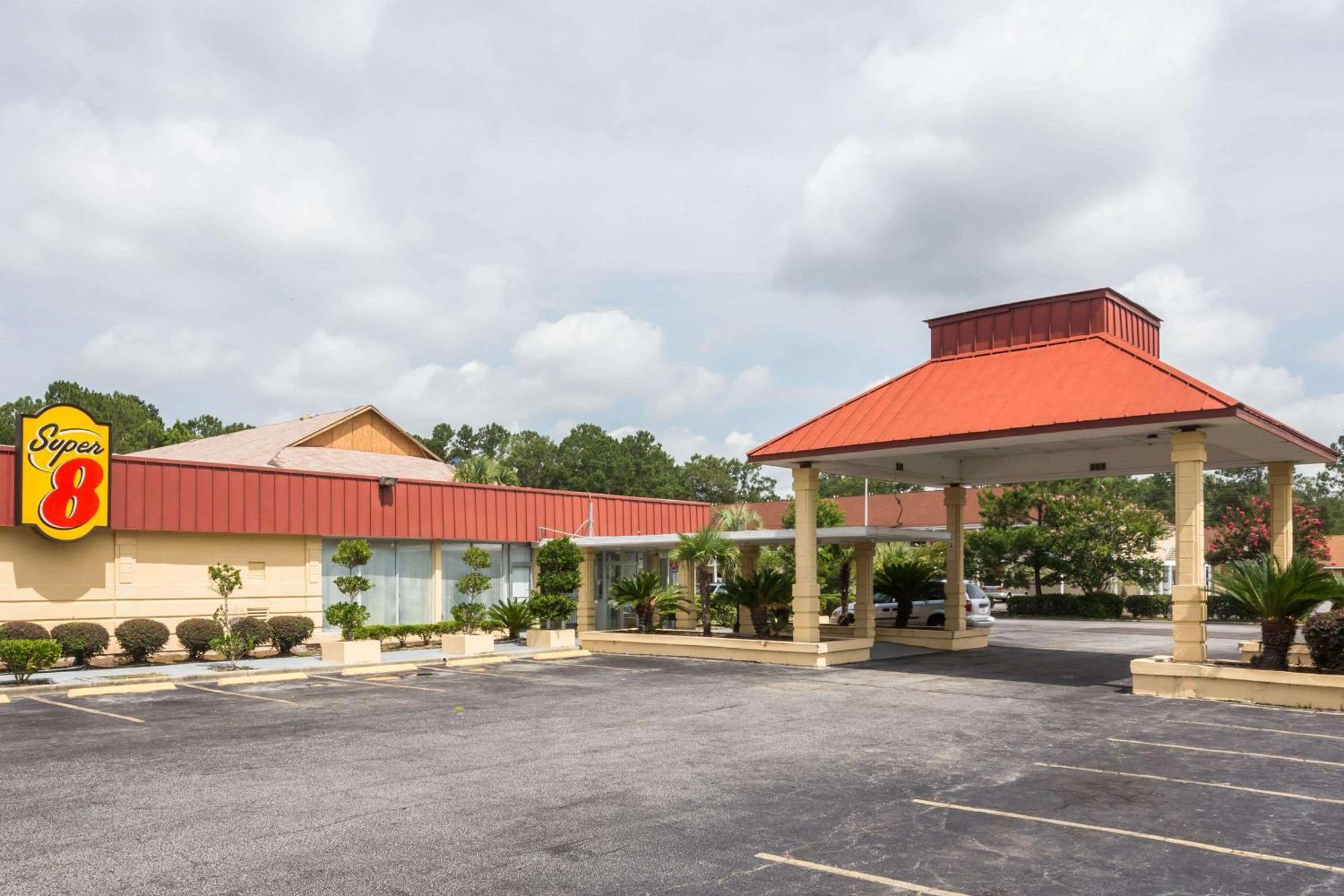 Super 8 By Wyndham Hardeeville - Savannah North Exterior foto